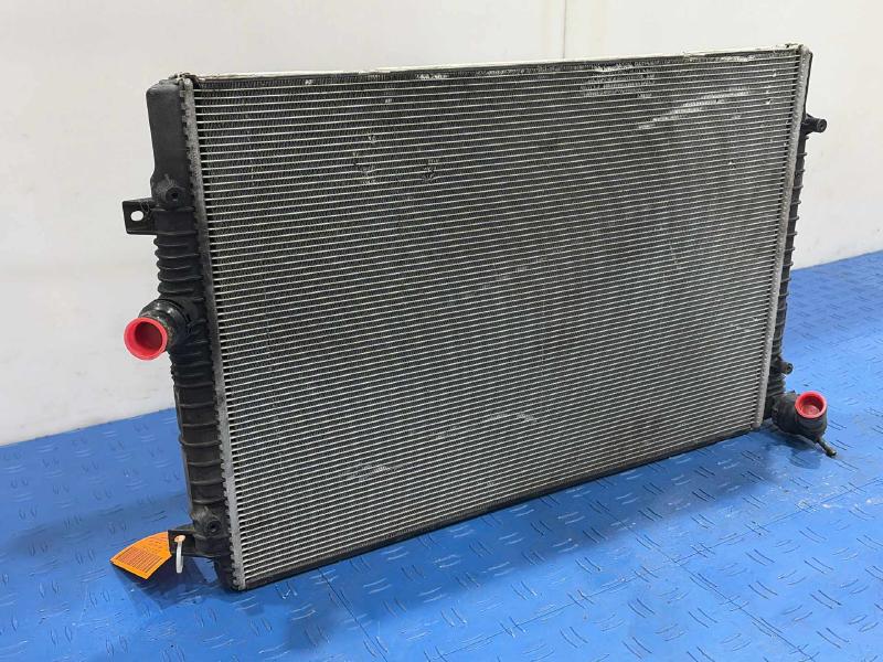 2015 Volkswagen Passat Radiator