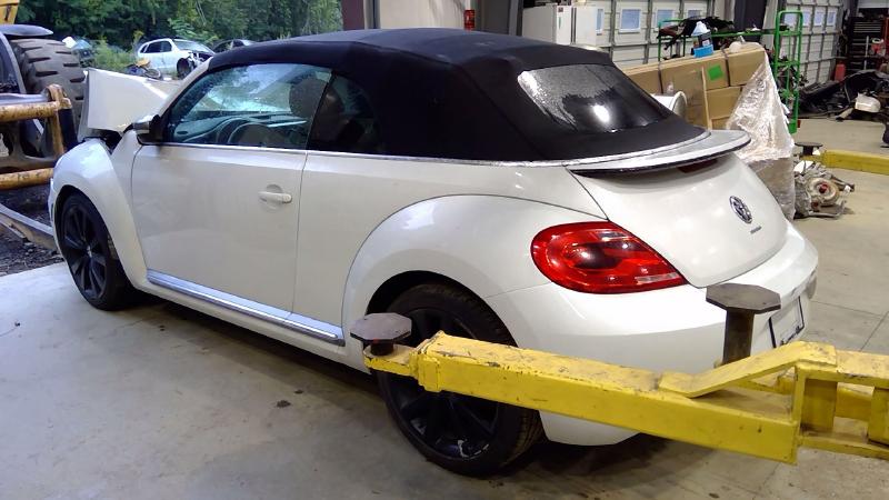 2014 Volkswagen Beetle Air Bag