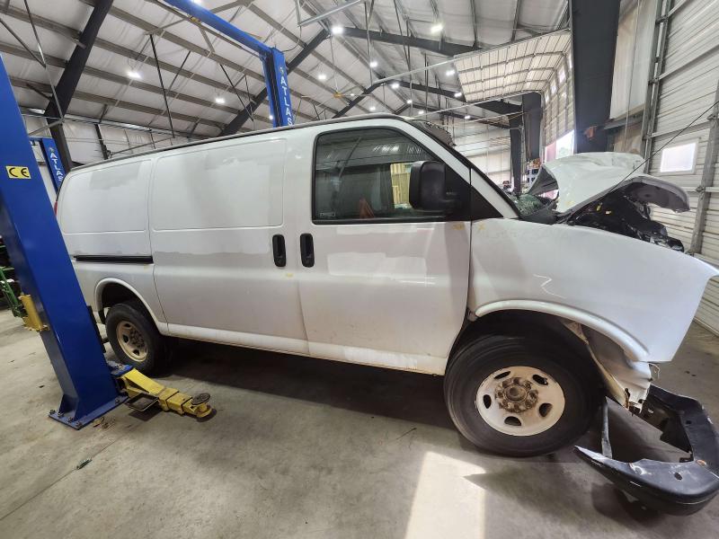 2019 Chevrolet Express 2500 Front Door Latch