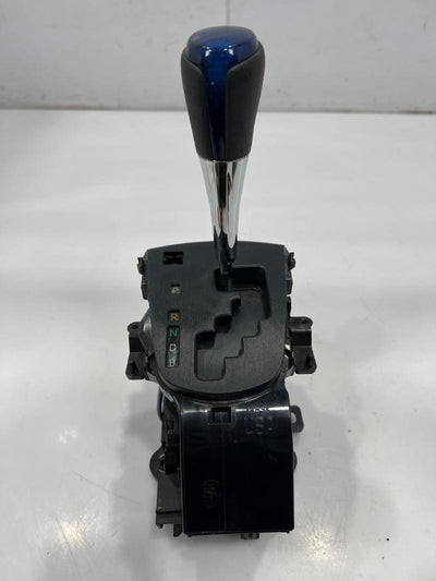 2012 - 2019 Toyota Prius C Automatic Gear Shifter Assembly OEM 33560-52570