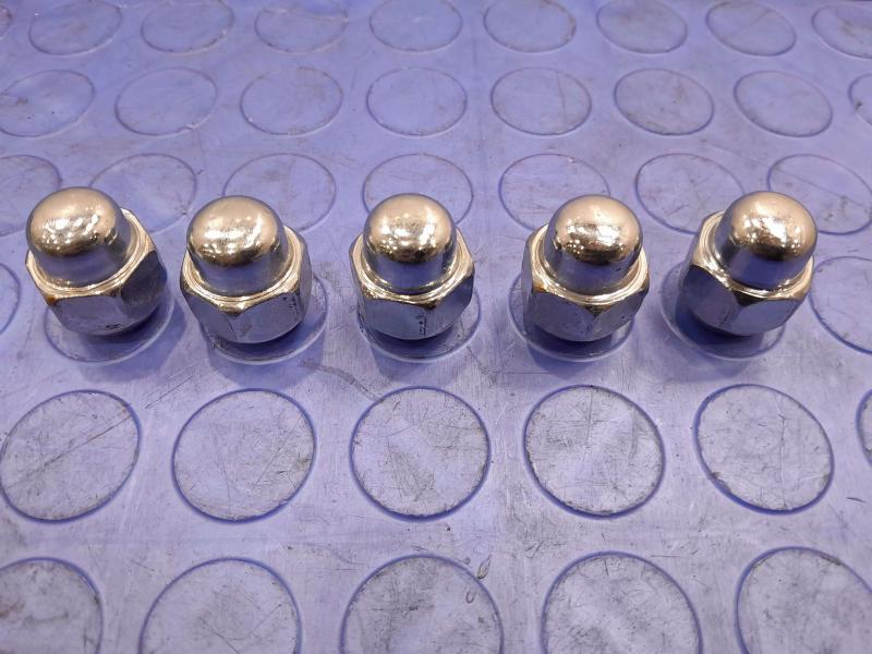 2022 Hyundai Ioniq 5 Lug Nuts