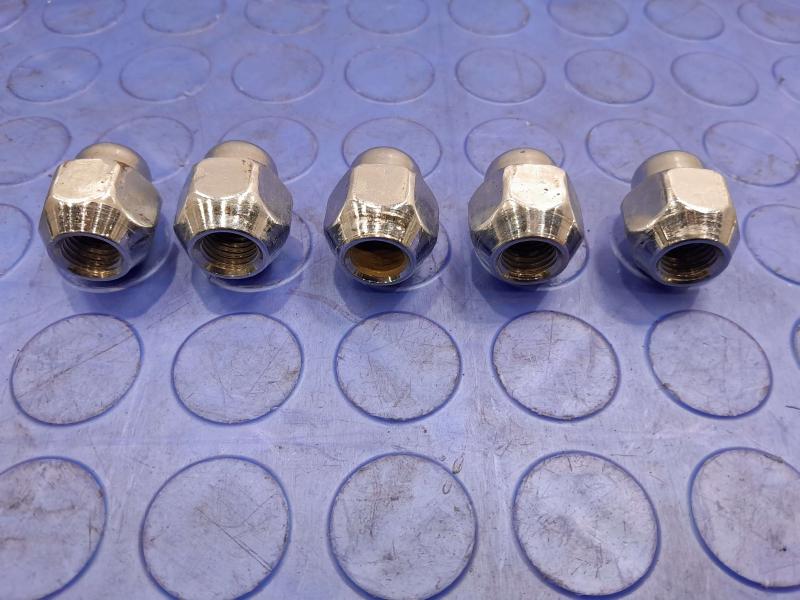 2022 Hyundai Ioniq 5 Lug Nuts