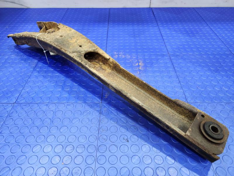 2005 Ford F-350 Super Duty Lower Control Arm Front