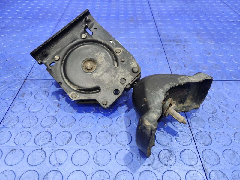 2017 Chevrolet Silverado 2500 Spare Tire Hoist