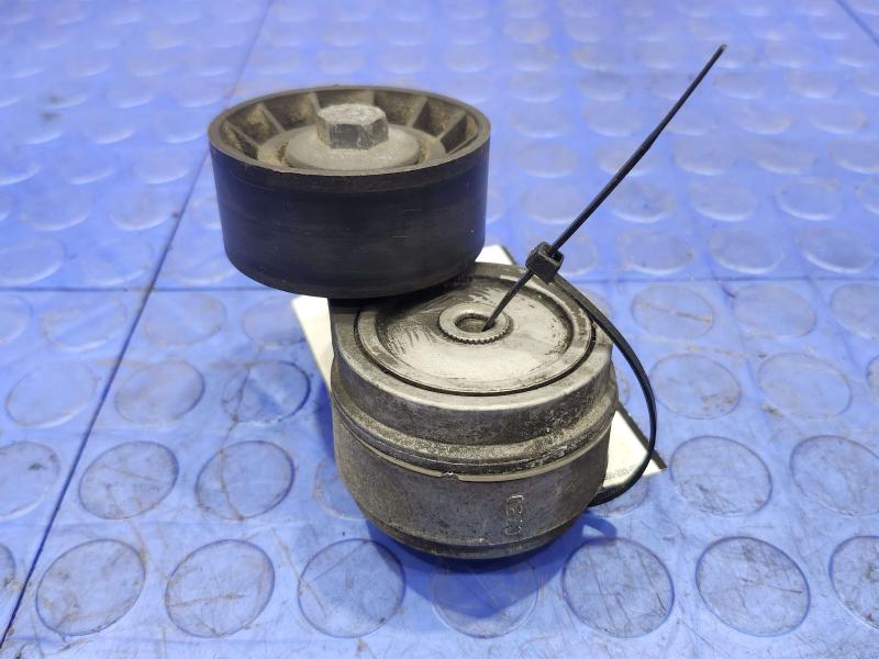 2011 Maserati Quattroporte Engine Belt Tensioner