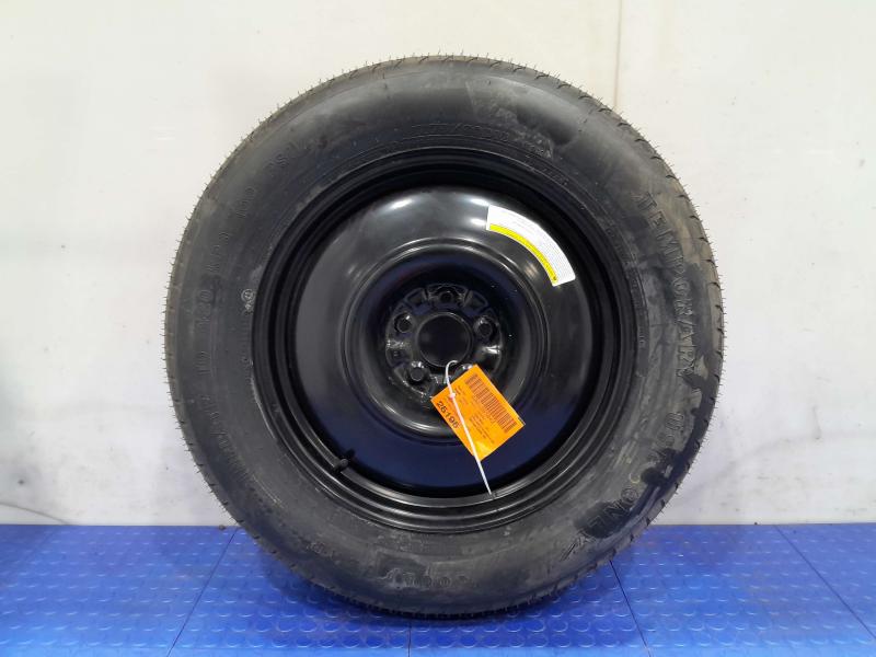 2013 Infiniti FX35 Wheel