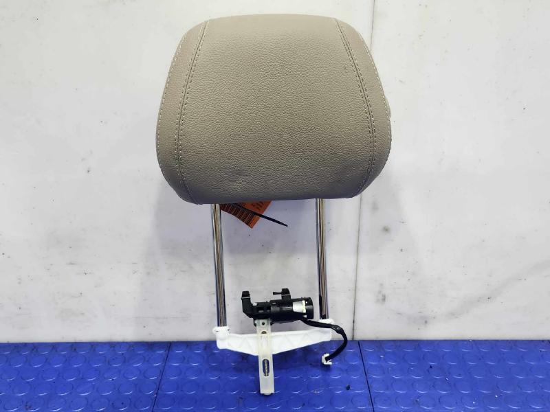 2012 Mercedes ML-Class Headrest
