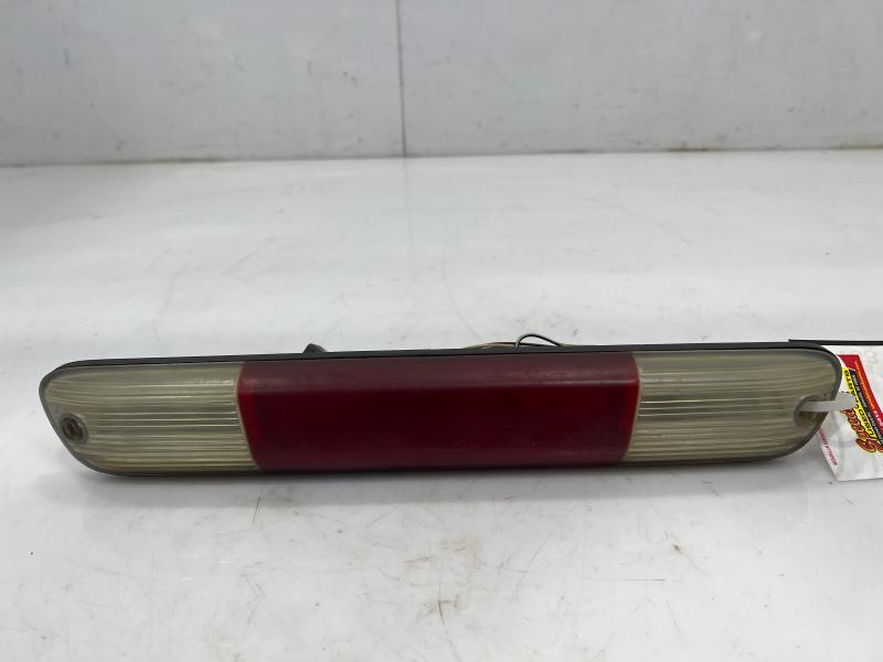 2004 Chevrolet Colorado 3Rd Brake Light Avoidance Lamp