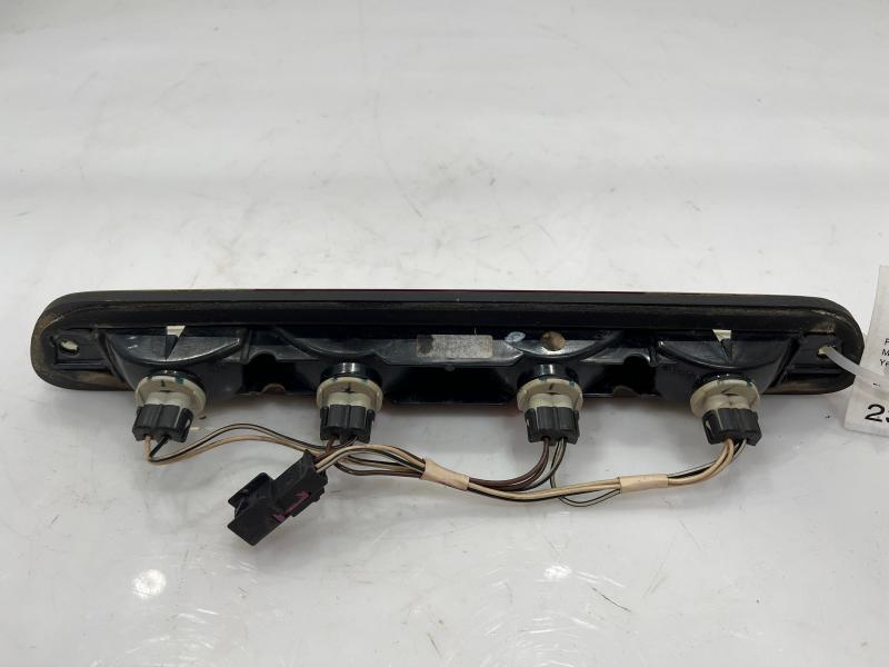 2004 Chevrolet Colorado 3Rd Brake Light Avoidance Lamp