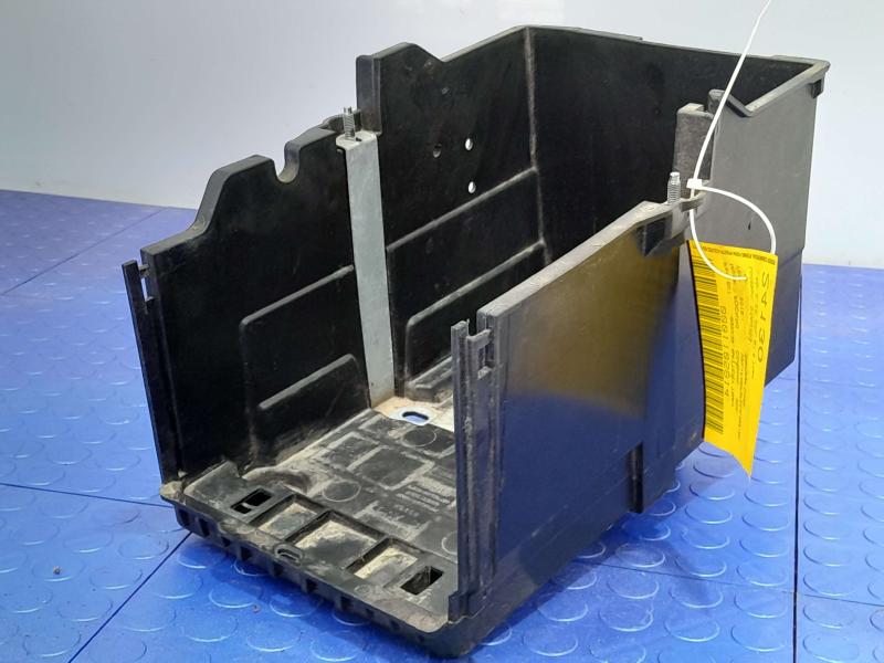 2015-2018 Ford Focus Battery Tray Holder Genuine OEM Part CV6Z10732F