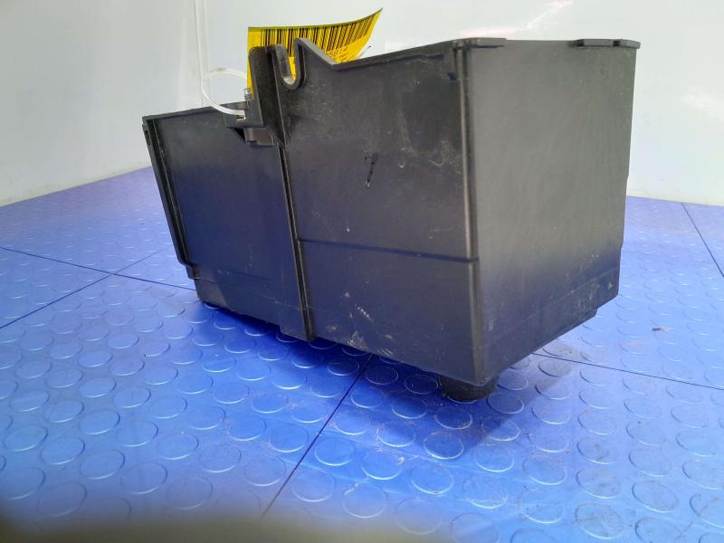 2015-2018 Ford Focus Battery Tray Holder Genuine OEM Part CV6Z10732F