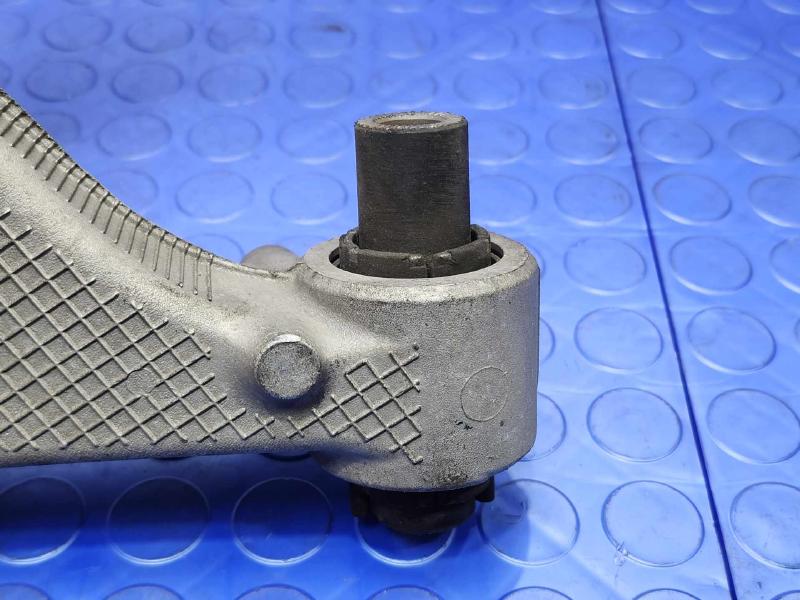 2018 Volvo S90 Lower Control Arm Rr