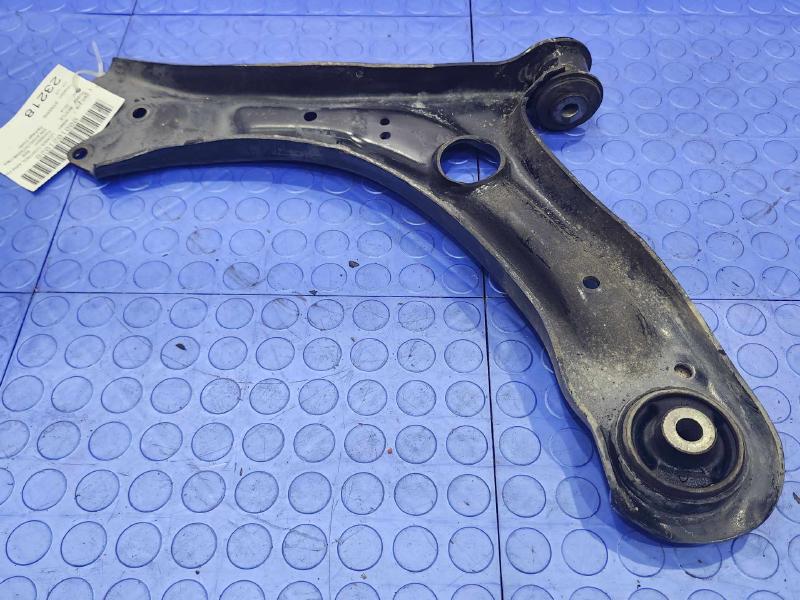 2014 Volkswagen Beetle Lower Control Arm Front