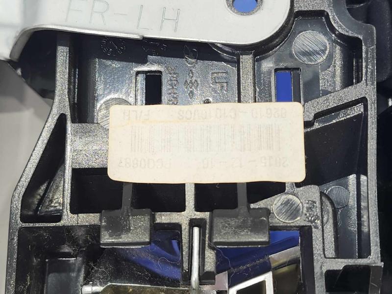 2016 Hyundai Sonata Front Door Trim Panel