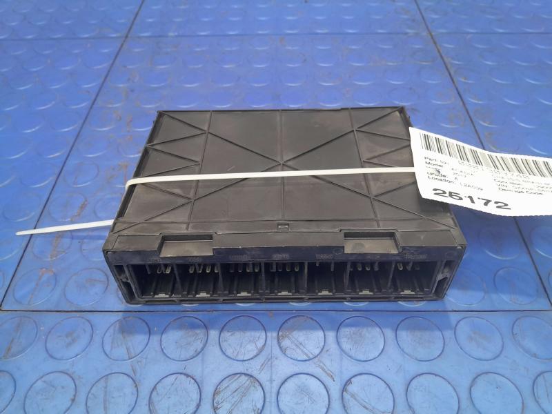 2017-2019 GMC Acadia Body Control Module BCM Genuine OEM Part 13512679