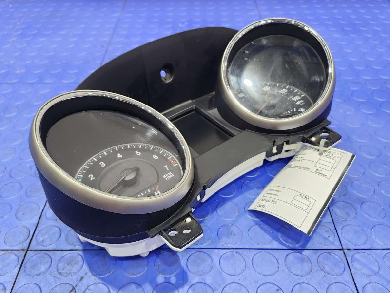 2012 Jeep Grand Cherokee 3.6L Instrument Cluster Speedometer OEM 56046667AC