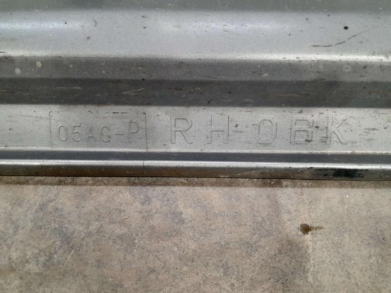 2005 - 2009 Subaru Legacy Outback Rocker Molding RH Passenger Side Painted OEM 91112AG32ANN