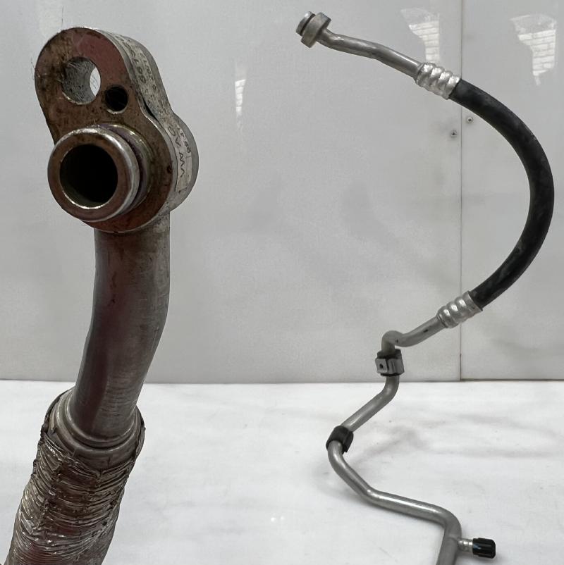 2013 Volkswagen Passat Air Conditioner Hose