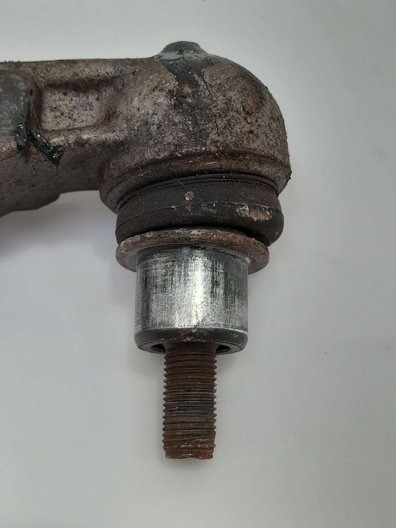 2007 Audi S6 Lower Control Arm Front
