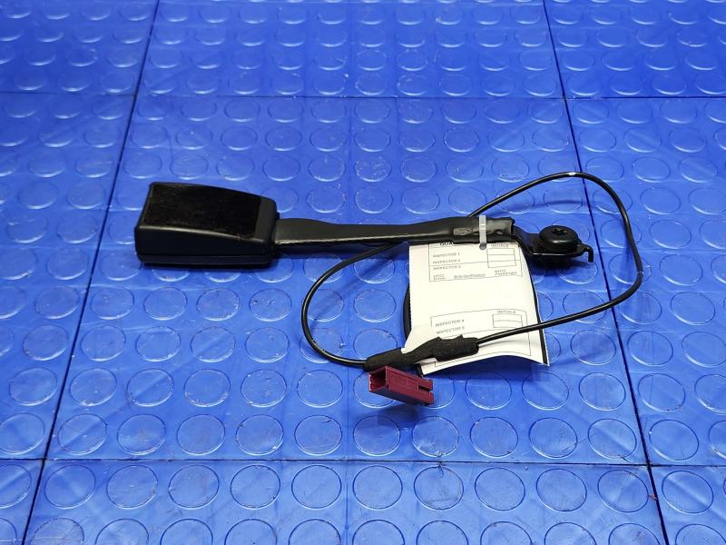 2014 Ford Focus Front Seat Belt