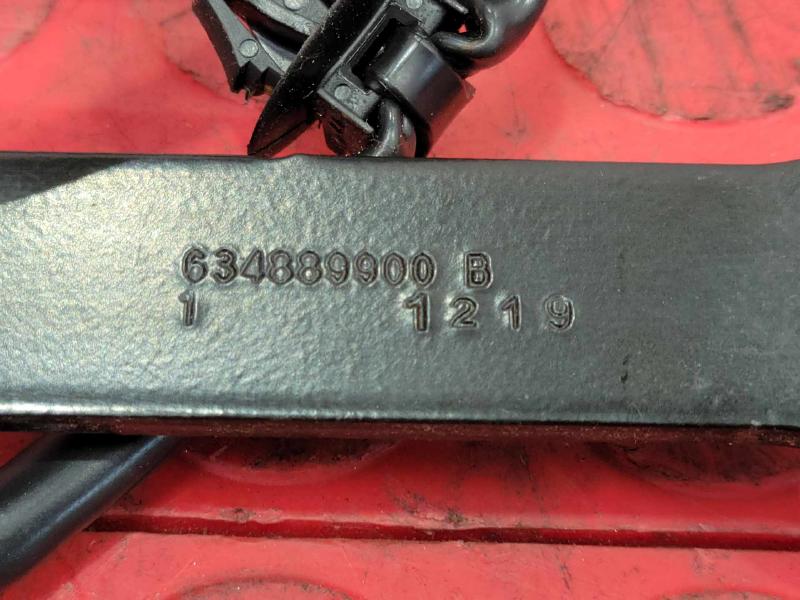 2020 Nissan Versa Front Seat Belt