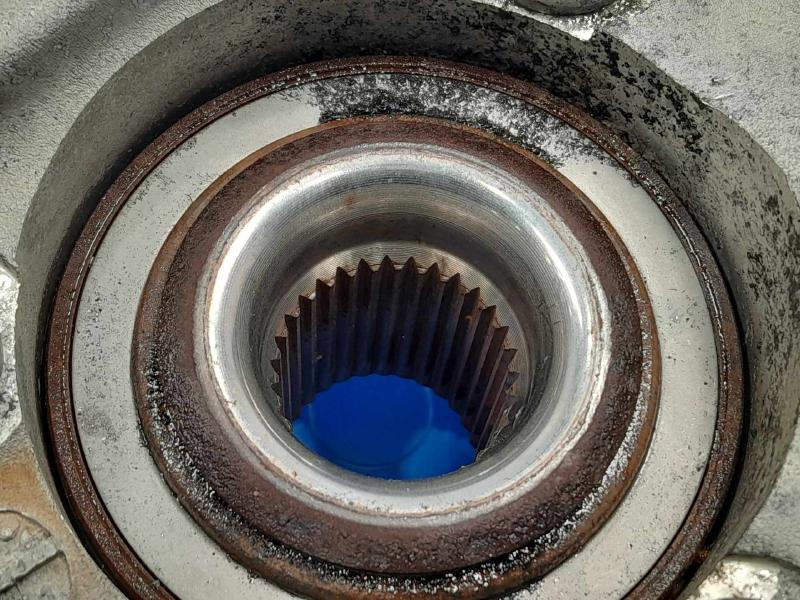 2007 Pontiac Solstice Rear Knuckle/Stub Axle