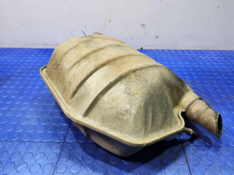 2011-2014 Chrysler 300 3.6L Rear Exhaust Muffler Right Passenger Side OEM 4578954AK