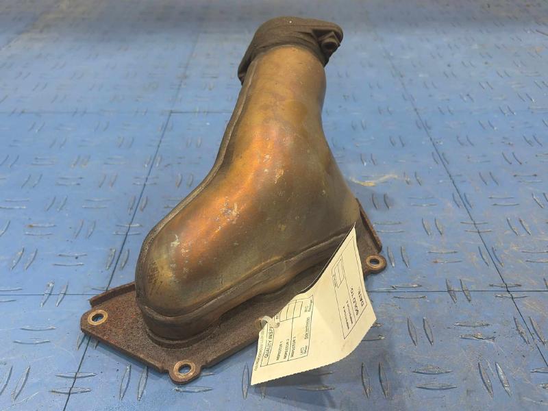 2013 Mercedes E-Class Exhaust Manifold