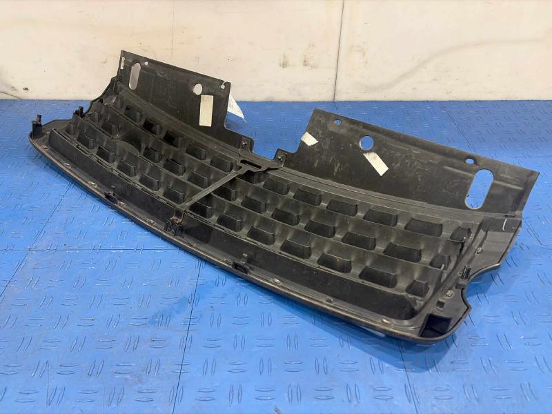 2016 Land Rover Range Rov Grille