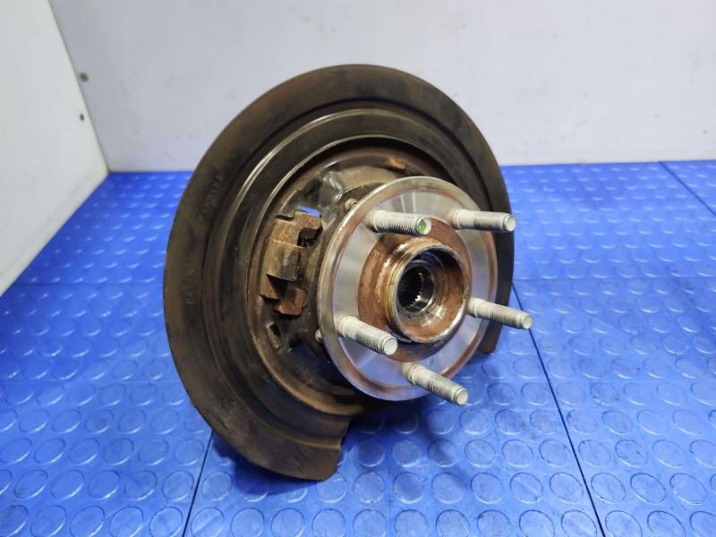 2015 Jeep Grand Cherokee Rear Knuckle/Stub Axle