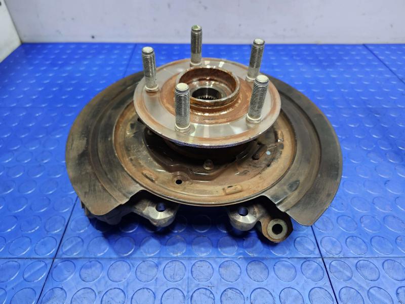 2015 Jeep Grand Cherokee Rear Knuckle/Stub Axle