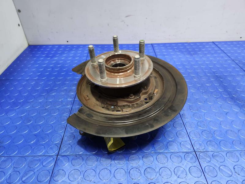 2015 Jeep Grand Cherokee Rear Knuckle/Stub Axle