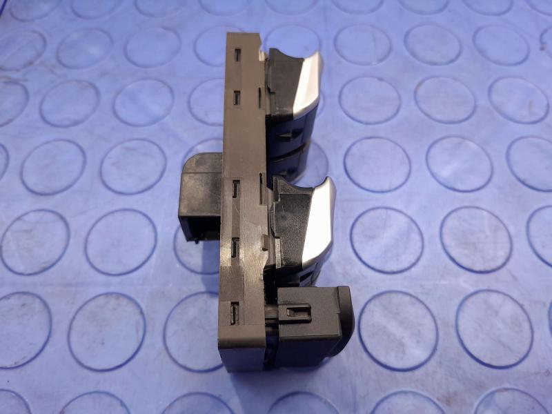 2013-2017 Audi Q5 Master Window Switch Assembly Genuine OEM Part 8K0959851F