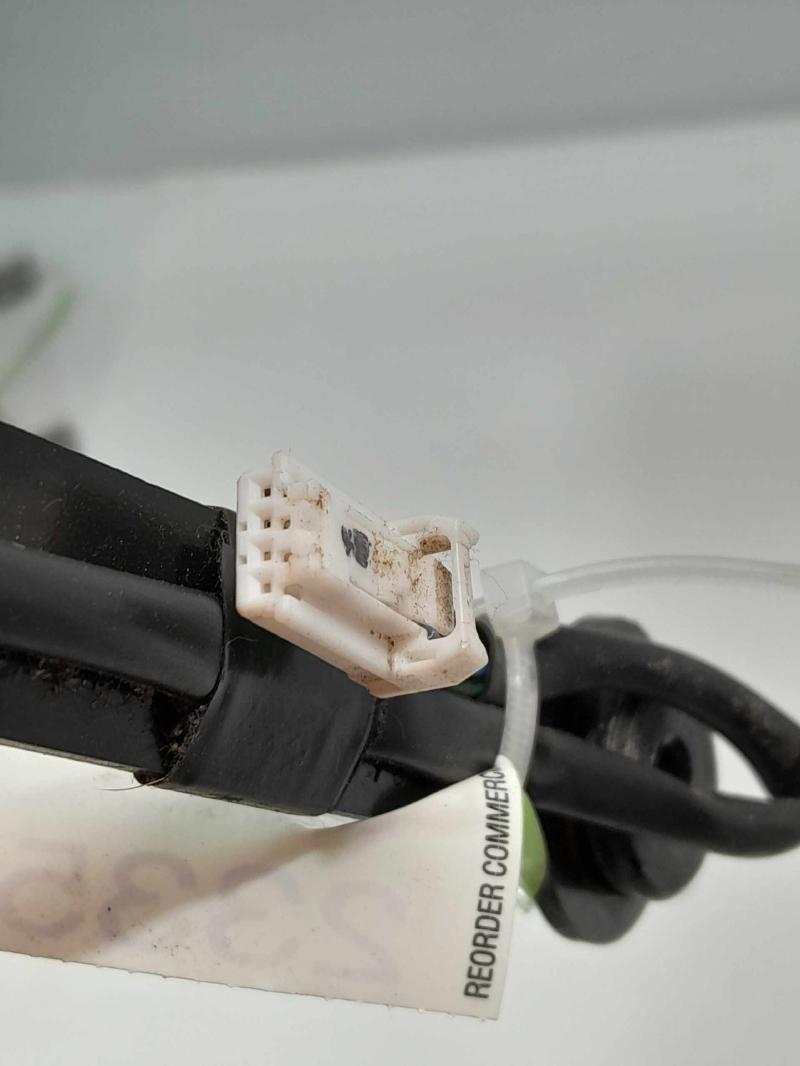 2015 Nissan Pathfinder Front Seat Belt