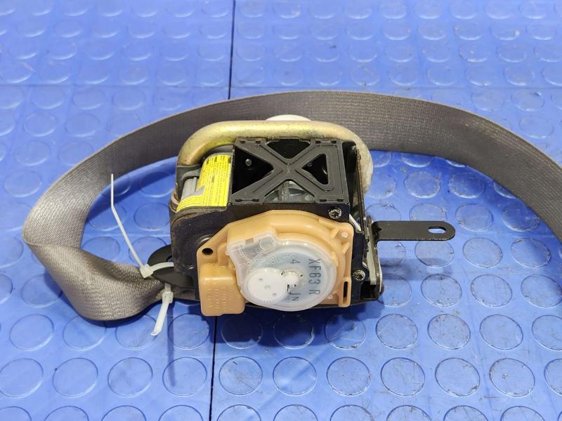 2003 Toyota 4Runner Front Seat Belt