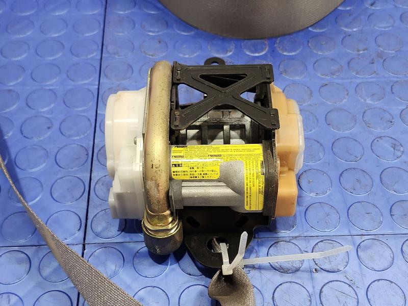 2003 Toyota 4Runner Front Seat Belt