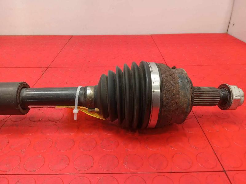 2016 Chrysler 200 Axle Shaft
