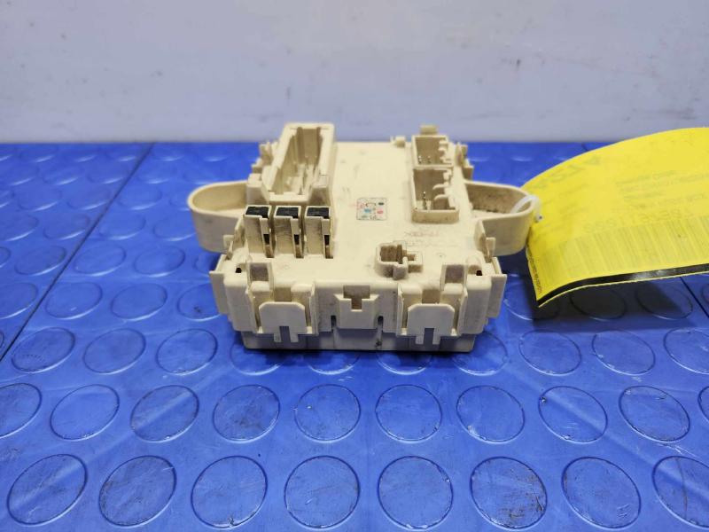 2008 Lexus RX400 Hybrid Cabin Fuse Box