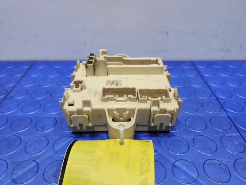 2008 Lexus RX400 Hybrid Cabin Fuse Box