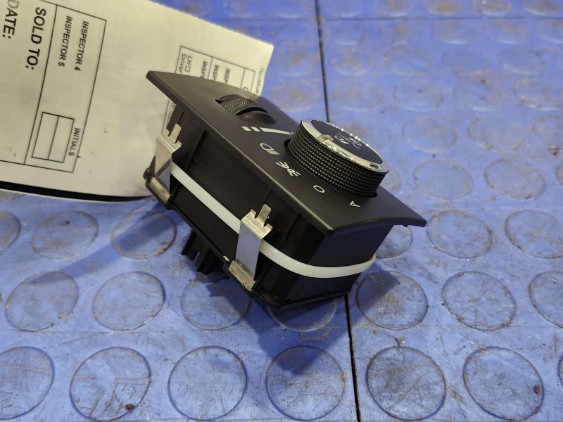 2014 Dodge Challenger Automatic Headlight Switch Dimmer Switch OEM 68189148AA