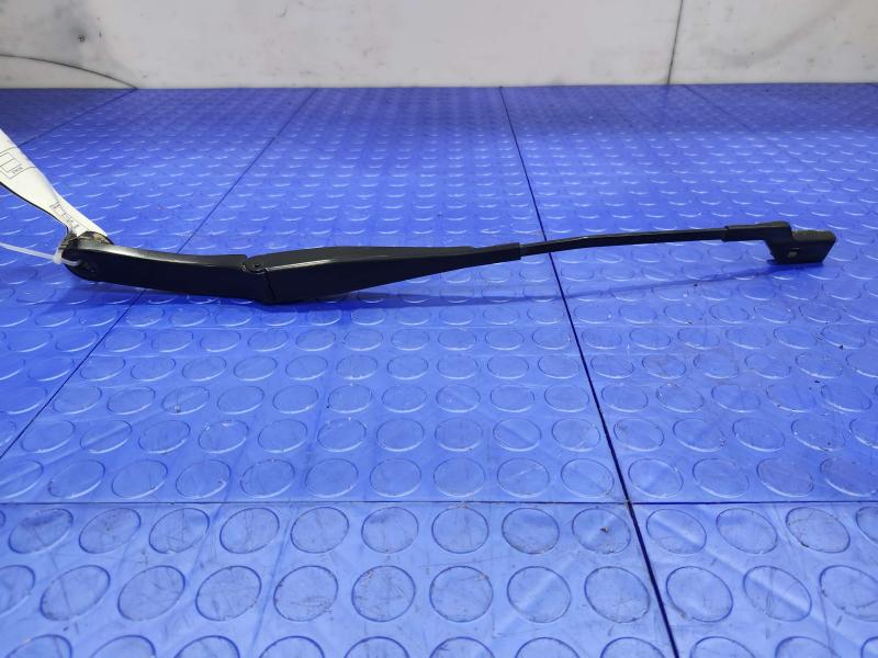 2020 Jeep Renegade Wiper Arm