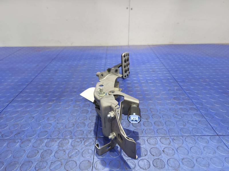 2017-2019 Subaru Impreza Brake Pedal Assembly Genuine OEM Part 36012FL01A