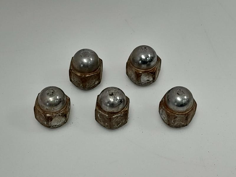 2008 Subaru Impreza Lug Nuts