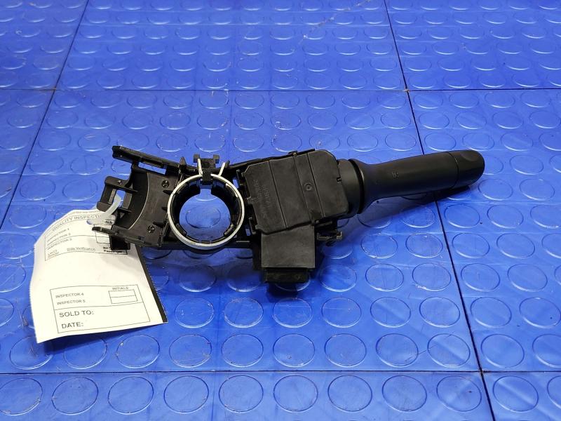 2015 Toyota Prius Combination Switch