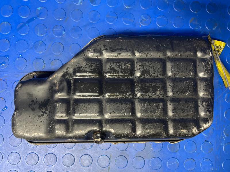 2013 Genesis Genesis Oil Pan