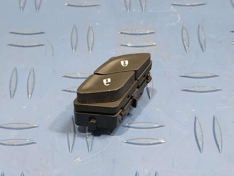 2017 GMC Acadia Door Switch Front