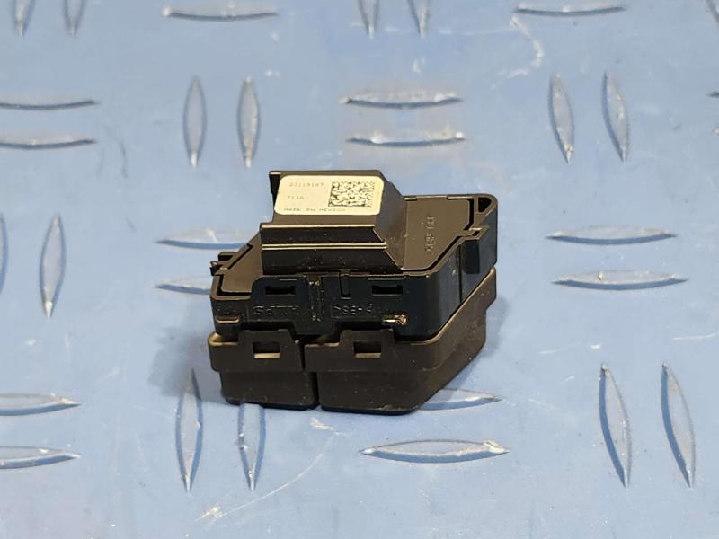 2017 GMC Acadia Door Switch Front