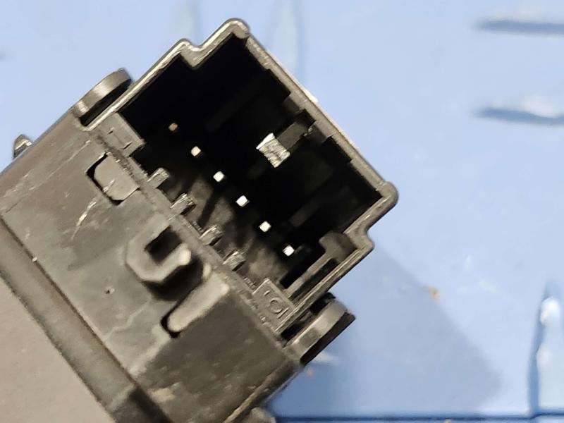 2017 GMC Acadia Door Switch Front