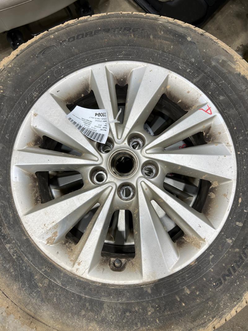 2016 Kia Sedona Wheel