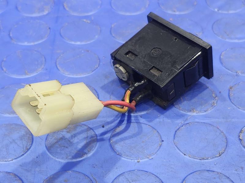 1988-1993 Isuzu NPR Cargo Box Light Switch OEM Genuine Dash Control W/ Pigtail